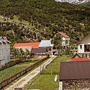 Penzion Skender Selimaj, Valbone